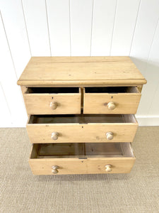 An Antique English Pine Chest of Drawers/Dresser c1890