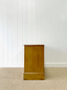 An Antique English Pine Chest of Drawers Dresser c1890