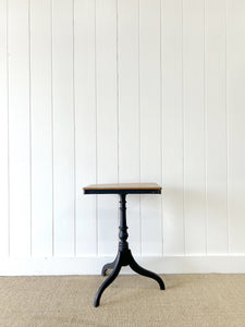 An English Tripod Table c1890