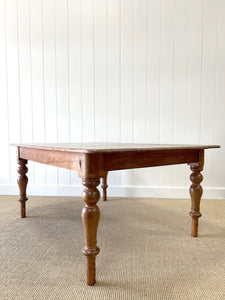 An English Country Pine 5.5 ft Kitchen Dining Table