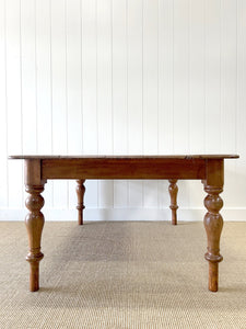 An English Country Pine 5.5 ft Kitchen Dining Table