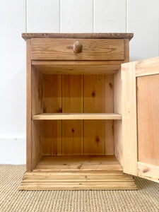 An Antique Diminutive Pine Nightstand with Wooden Knobs