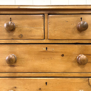 An Antique English Pine Chest of Drawers/Dresser Tulip Feet c1890