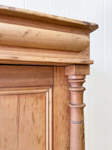 A Handsome English 19th Century Pine Cupboard with Wooden Knobs