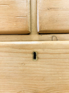 A Large English Pine Chest of Drawers Dresser on Tulip Feet c1890