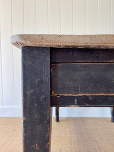 An Early 19th Century English Country Farmhouse Pine  Almost 5 ft Dining Table