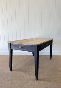 An Early 19th Century English Country Farmhouse Pine  Almost 5 ft Dining Table