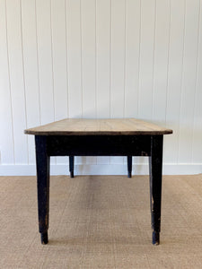 An Early 19th Century English Country Farmhouse Pine  Almost 5 ft Dining Table