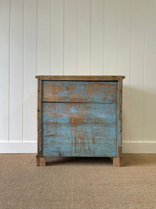 An Antique Pine Chest of Drawers/Dresser c1890