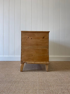 An English Pine Mule Chest Trunk or Blanket Box c1890