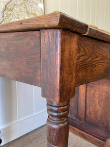 Antique English Oak Clerk's Desk c1880