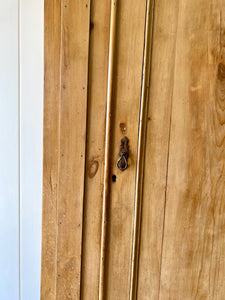 A Handsome English 19th Pine Cupboard with Dark Wooden Knobs