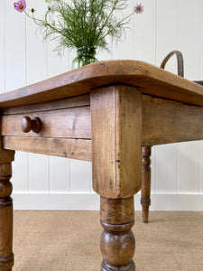 An Early 19th Century English Country Farmhouse 4 ft Pine Dining Table