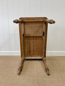 An Early 19th Century English Country Farmhouse 4 ft Pine Dining Table