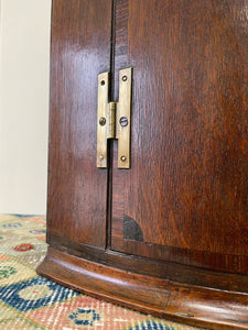 A Exquisite Georgian Oak Hanging Corner Cupboard c1800