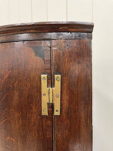 A Exquisite Georgian Oak Hanging Corner Cupboard c1800