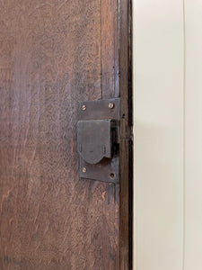 A Exquisite Georgian Oak Hanging Corner Cupboard c1800