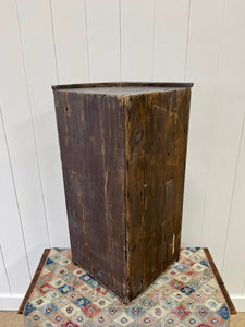 A Exquisite Georgian Oak Hanging Corner Cupboard c1800