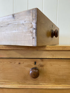 A Large English Pine Chest of Drawers Dresser on Tulip Feet c1890