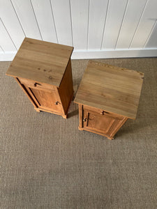 A Charming Pair of English Pine Nightstands