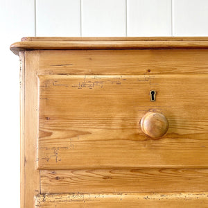 An Antique English Pine Chest of Drawers Dresser with Tulip Feet c1890