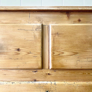 An Antique English Pine Chest of Drawers Dresser with Tulip Feet c1890