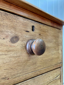 An Antique English Pine Chest of Drawers Dresser with Wooden Knobs c1890