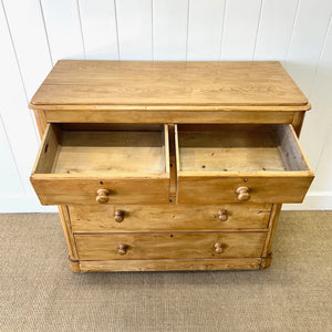 A 19th Century English Chest of Drawers/Dresser