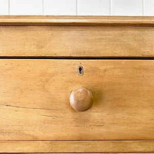 A 19th Century English Chest of Drawers/Dresser