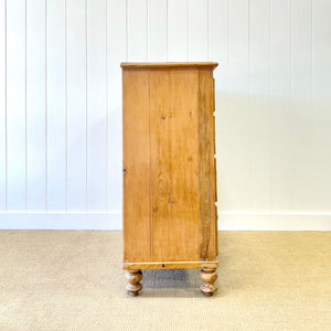 A 19th Century English Chest of Drawers/Dresser with Tulip Feet