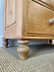 A Large English Pine Chest of Drawers Dresser on Tulip Feet c1890