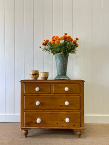 An Antique English Pine Chest of Drawers Dresser with Porcelain Knobs c1890