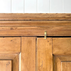 An English Georgian Linen Press Cupboard