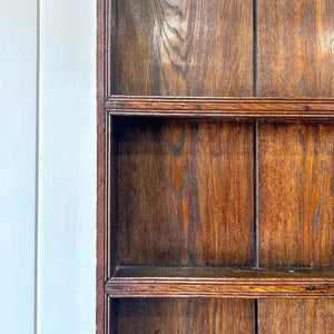 An Antique Oak 18th Century Kitchen Dresser