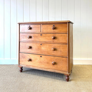 A 19th Century English Chestnut Chest of Drawers/Dresser with Tulip Feet