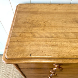 A 19th Century English Chestnut Chest of Drawers/Dresser with Tulip Feet