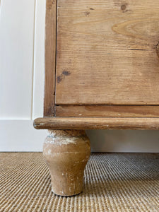 An Antique English Pine Chest of Drawers Dresser with Wooden Knobs