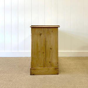 An Antique English Pine Chest of Drawers Dresser c1890