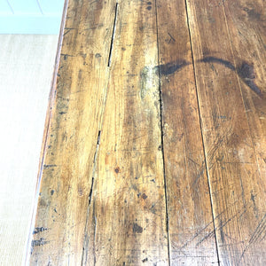 An English Country Pine Waxed 5.5ft Dining Farmhouse Table