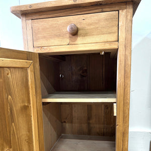 A Charming Pair of English Pine Nightstands with Bracket Feet