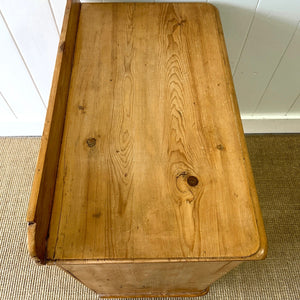 An Antique English Pine Chest of Drawers Dresser Tulip Feet c1890