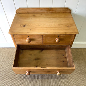 An Antique English Pine Chest of Drawers Dresser Tulip Feet c1890