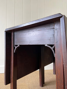 A Large English Chippendale Country Mahogany Drop Leaf Table c1790