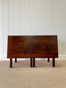 A Large English Chippendale Country Mahogany Drop Leaf Table c1790