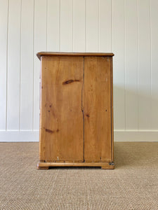 An Antique English Pine Chest of Drawers or Dresser with Brass Hardware c1890