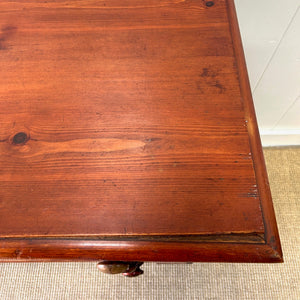 A 19th Century English Chest of Drawers/Dresser