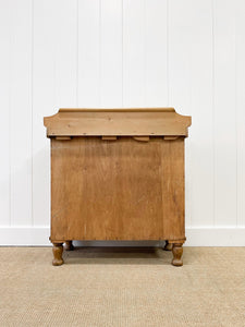 An Antique English Pine Chest of Drawers Dresser on Tulip Feet c1890