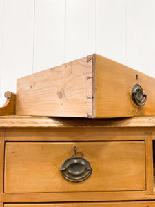 An Antique English Pine Chest of Drawers Dresser on Tulip Feet c1890