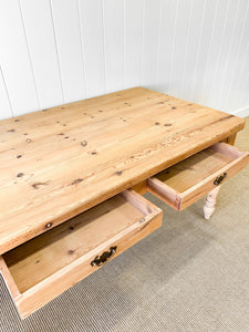 An English Country Pine 5.5 ft Kitchen Dining Table