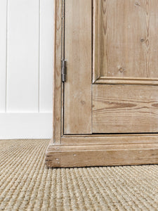 An English 19th Century Pine Cupboard